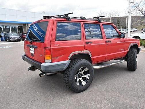 2000 Jeep Cherokee Sport 4WD