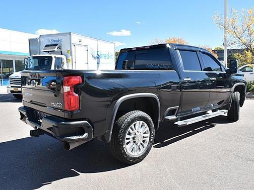2022 Chevrolet Silverado 2500 High Country
