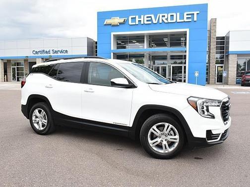 2022 GMC Terrain SLE