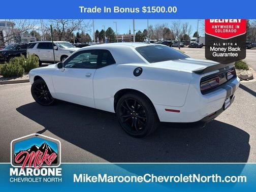 2016 Dodge Challenger SXT