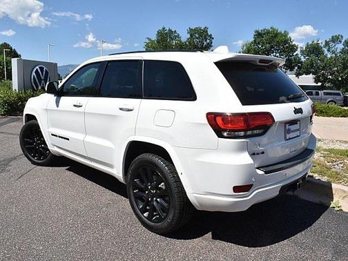 2017 Jeep Grand Cherokee Altitude