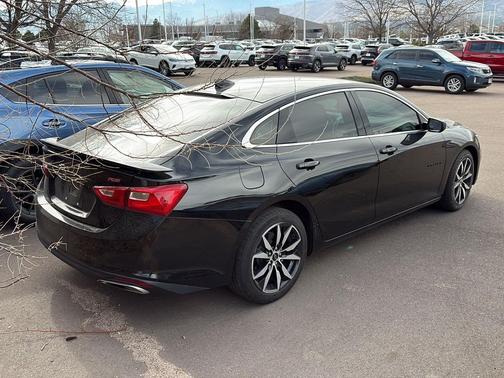 2022 Chevrolet Malibu FWD RS