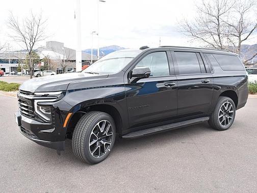 2026 Chevrolet Suburban RST