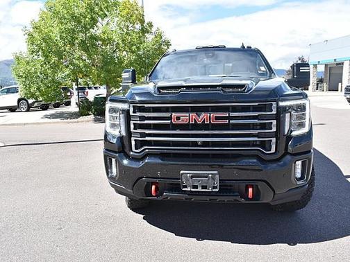 2022 GMC Sierra 2500 AT4