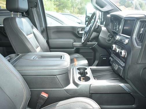 2022 GMC Sierra 2500 AT4