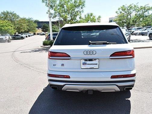 2025 Audi Q7 45 Premium Plus