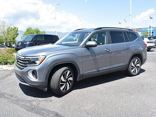 2024 Volkswagen Atlas 2.0T SE w/Technology 4MOTION