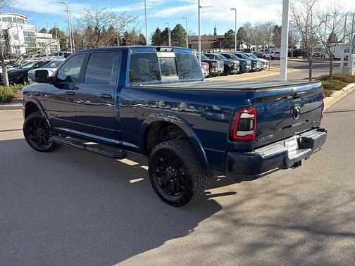 2020 RAM 2500 Laramie Crew Cab 4x4 6'4' Box