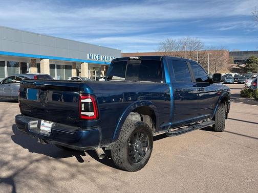 2020 RAM 2500 Laramie Crew Cab 4x4 6'4' Box