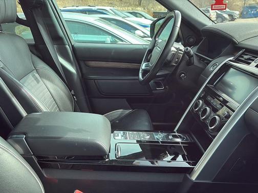 2018 Land Rover Discovery HSE LUXURY