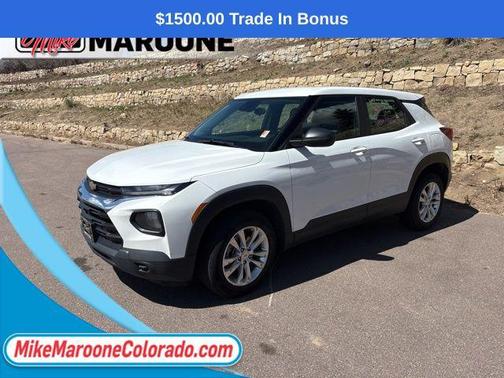 Summit White 2022 Chevrolet Trailblazer LS