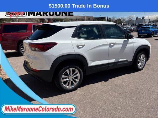 Summit White 2022 Chevrolet Trailblazer LS