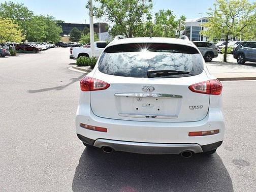 2017 INFINITI QX50 Base