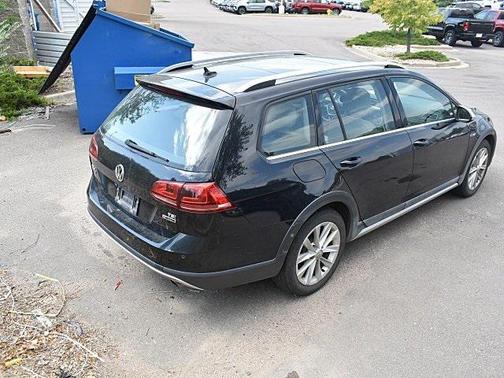 2017 Volkswagen Golf Alltrack TSI SE
