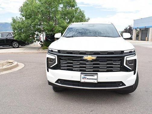 2025 Chevrolet Suburban 4WD High Country