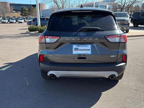 2020 Ford Escape SE