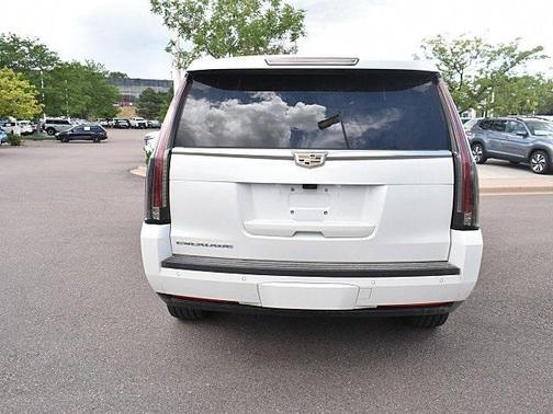 2020 Cadillac Escalade Premium Luxury