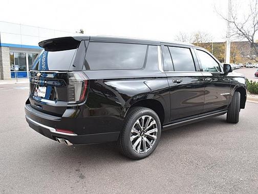 2026 Chevrolet Suburban High Country, 4WD