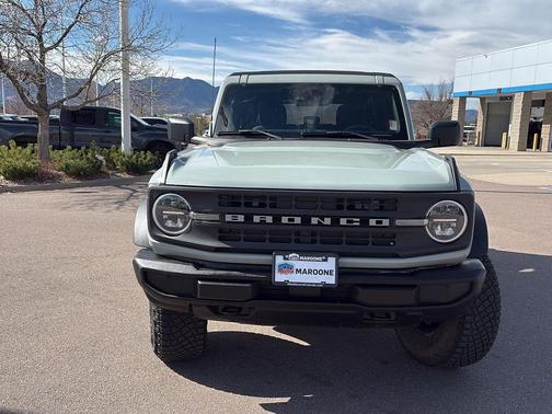 2023 Ford Bronco Base