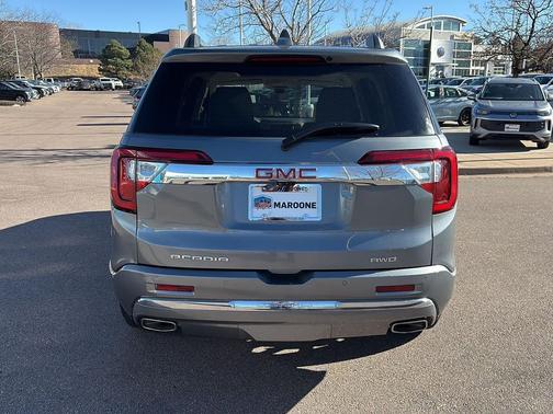 2020 GMC Acadia Denali