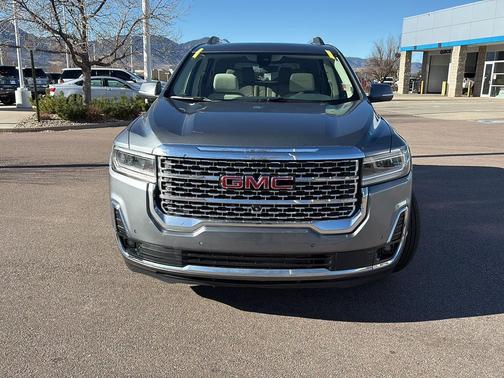 2020 GMC Acadia Denali