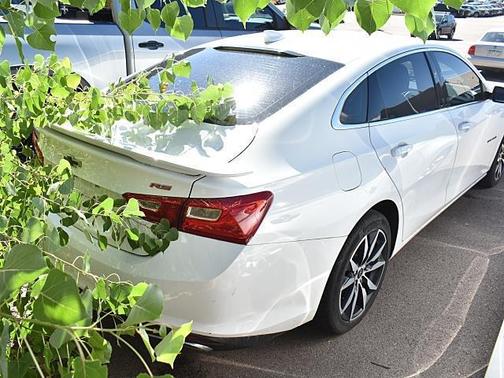 2022 Chevrolet Malibu FWD RS