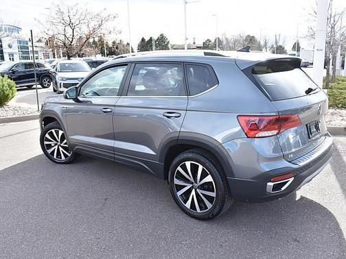 2022 Volkswagen Taos 1.5T SE