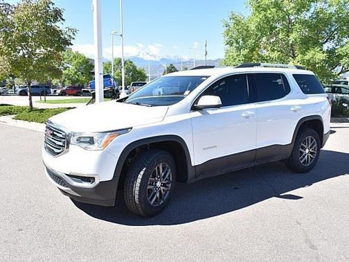 2019 GMC Acadia SLT-1