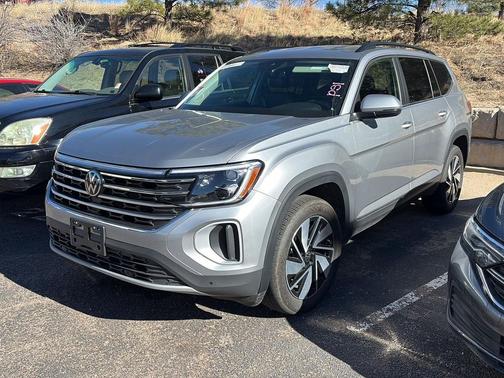 2025 Volkswagen Atlas 2.0T SE w/Technology 4MOTION