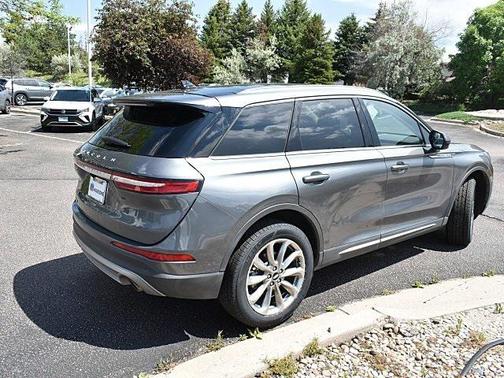 2022 Lincoln Corsair Standard