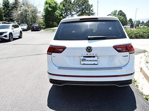 2022 Volkswagen Tiguan 2.0T SE R-Line Black 4MOTION