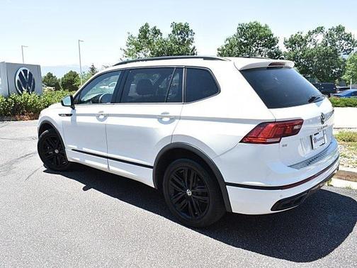 2022 Volkswagen Tiguan 2.0T SE R-Line Black 4MOTION
