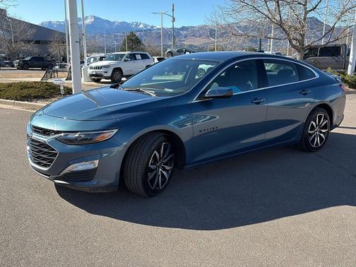 2025 Chevrolet Malibu FWD RS