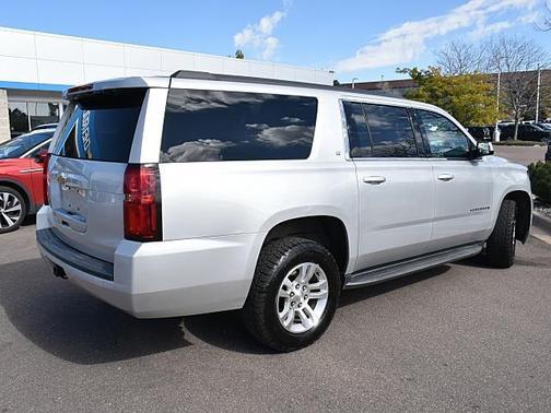 2018 Chevrolet Suburban LT