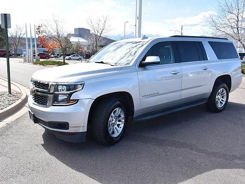 2018 Chevrolet Suburban LT
