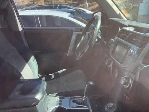 2014 Toyota 4Runner SR5