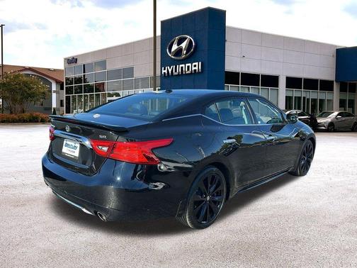 2017 Nissan Maxima 3.5 SR