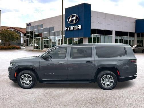 2024 Jeep Wagoneer L Base