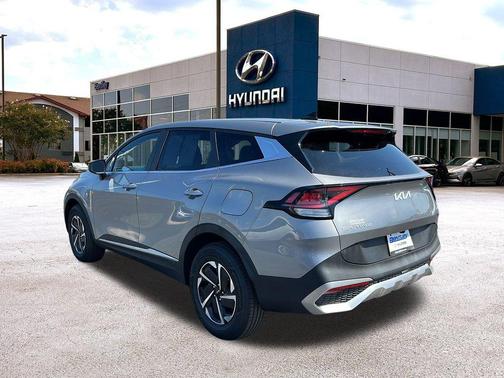 2023 Kia Sportage Hybrid LX