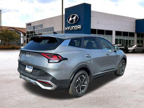 2023 Kia Sportage Hybrid LX