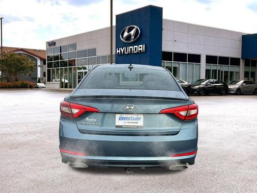 2015 Hyundai SONATA Sport