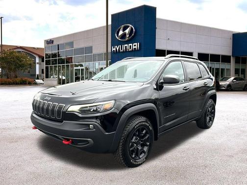 2020 Jeep Cherokee Trailhawk