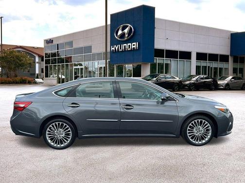 2016 Toyota Avalon Limited