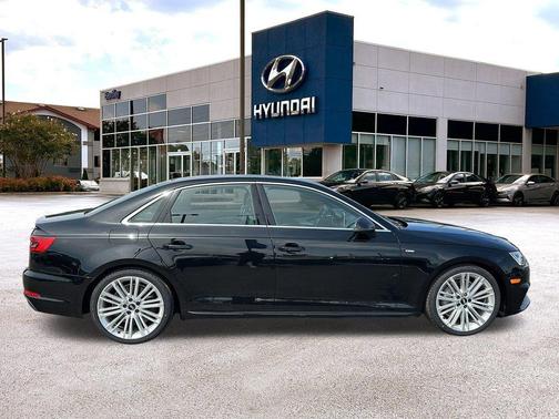 2017 Audi A4 2.0T Prestige