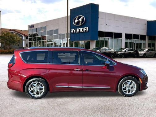 2018 Chrysler Pacifica Limited