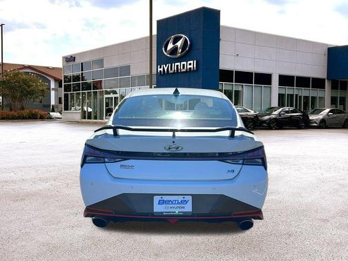 2023 Hyundai ELANTRA N Base