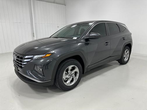 2023 Hyundai TUCSON SE