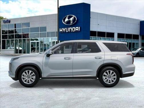 2025 Hyundai PALISADE SE