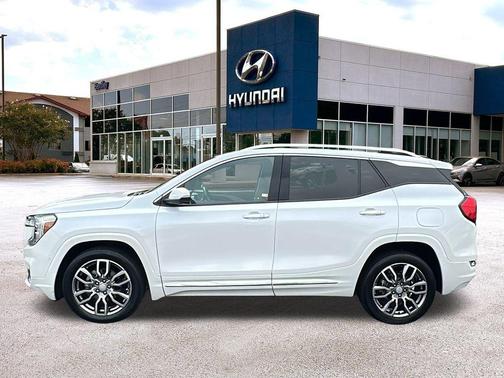 2022 GMC Terrain Denali