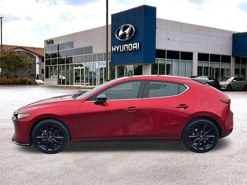 2025 Mazda Mazda3 Premium Plus